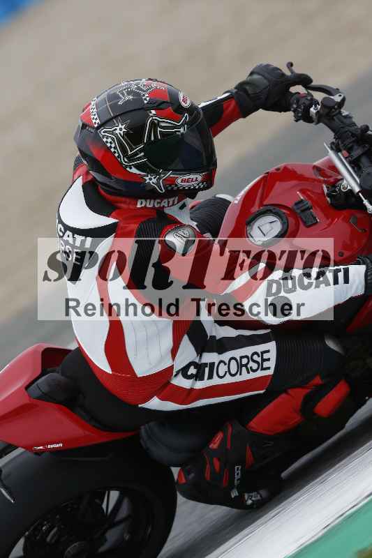 Archiv-2025/02 28.-31.01.2025 Moto Center Thun Jerez/gruen-green/82